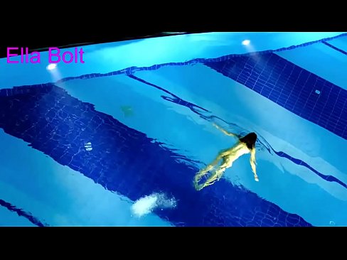 ❤️ No puc parar de mirar-la, jove rossa presa nedant nua a la piscina del complex ELLA BOLT ❤️❌ Porno vk al porno ca.ixiporn-com.ru